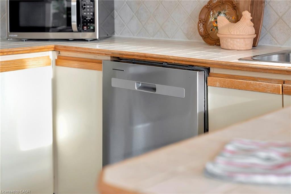 701-36 James Street S Property Photo 20