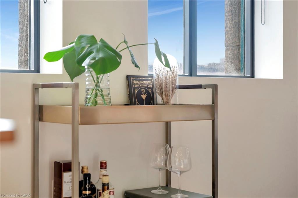 701-36 James Street S Property Photo 31