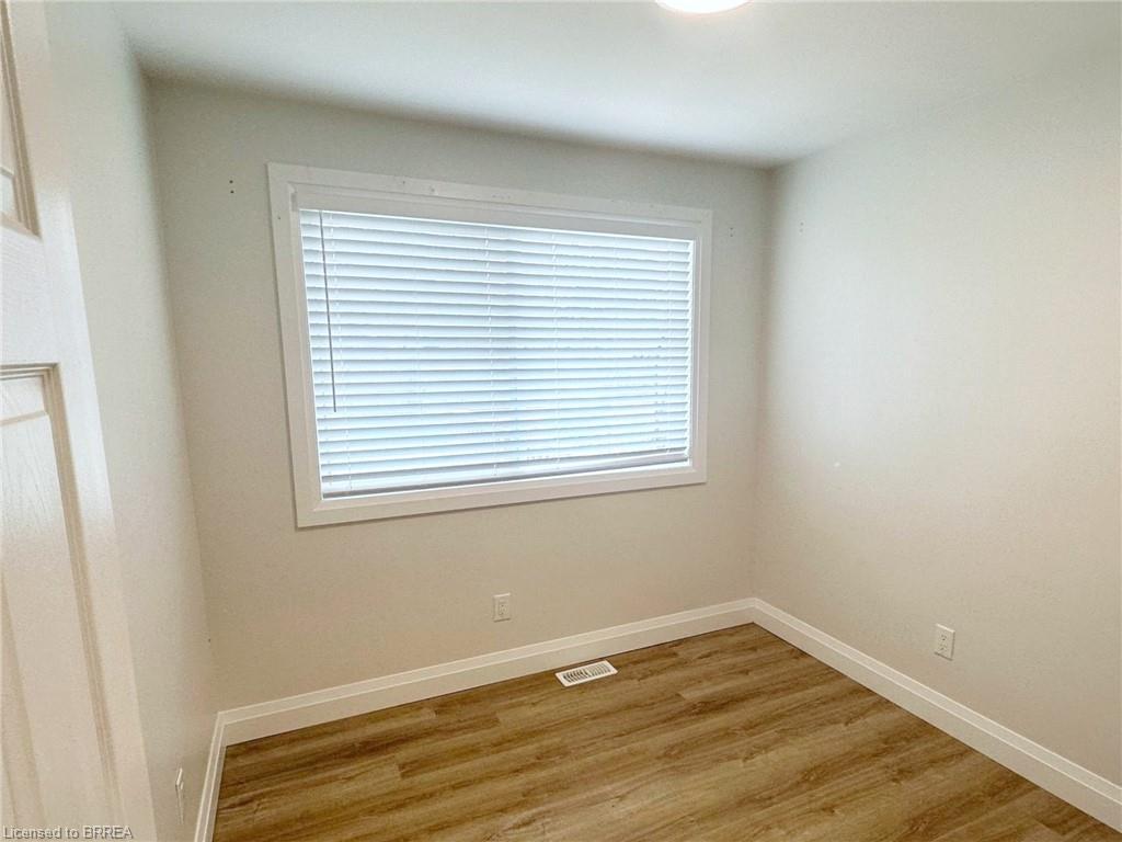 75 Henderson Avenue Property Photo 15