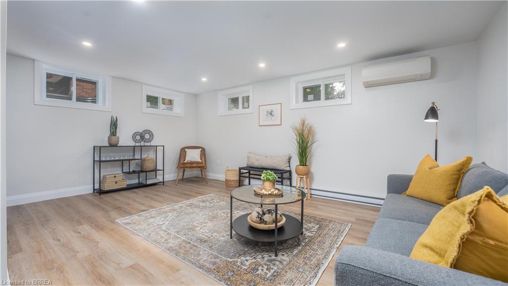 75 Henderson Avenue Property Photo 22