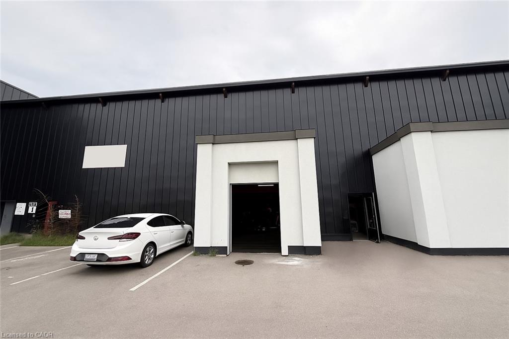 7-4256 Carroll Avenue Property Photo 1