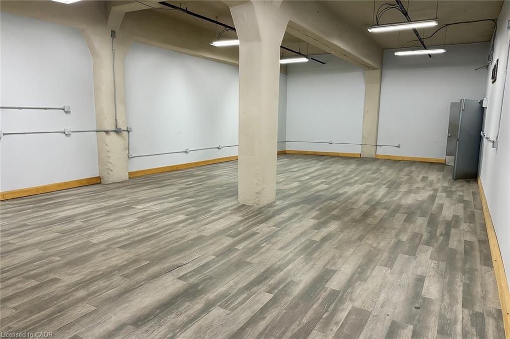 9-4256 Carroll Avenue Property Photo 2