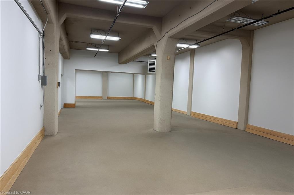 9-4256 Carroll Avenue Property Photo 5