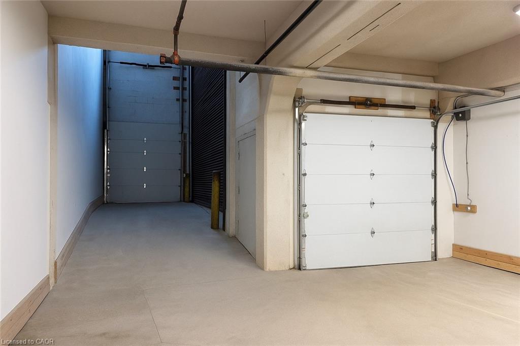 9-4256 Carroll Avenue Property Photo 7