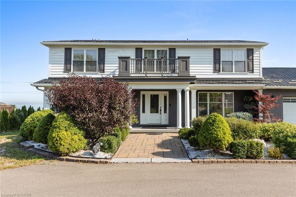 1073 N Service Road Property Photo 5