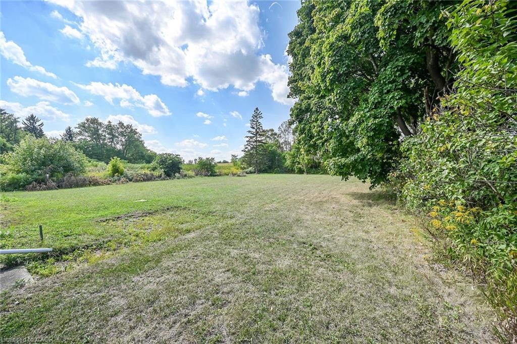 2918 Upper James Street Property Photo 42