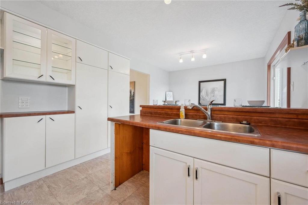 45 Chesterton Lane Property Photo 7