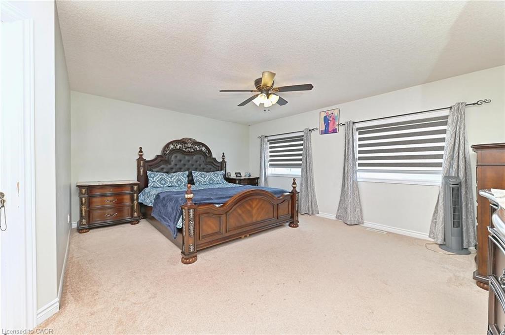 6 Wildflower Street Property Photo 15