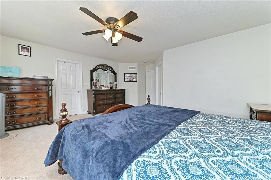 6 Wildflower Street Property Photo 17