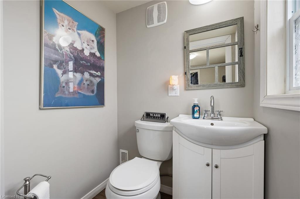 43 Main Street N Property Photo 10