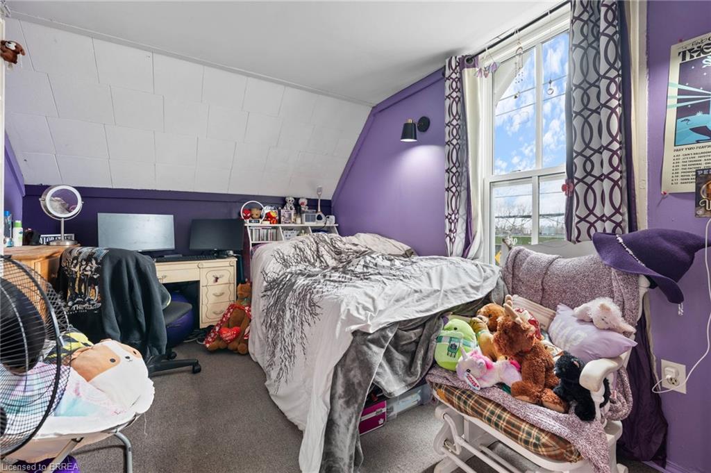 43 Main Street N Property Photo 19