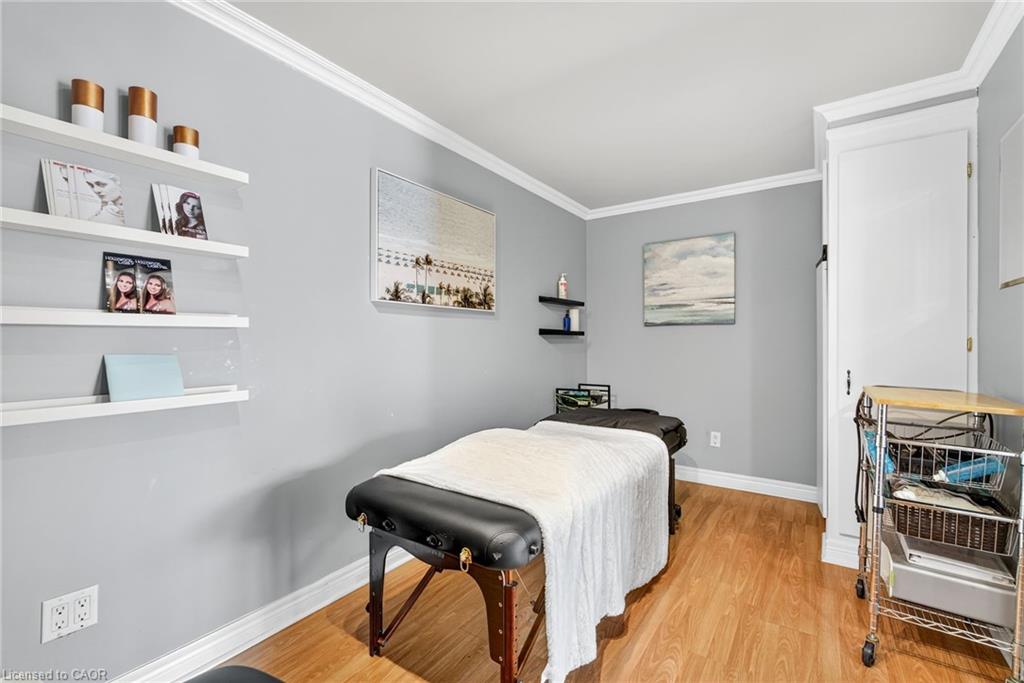 233 Garrison Road Property Photo 5