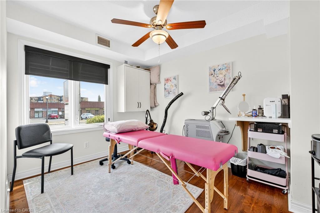 233 Garrison Road Property Photo 10