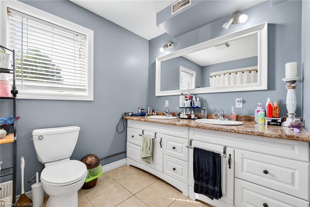 233 Garrison Road Property Photo 25