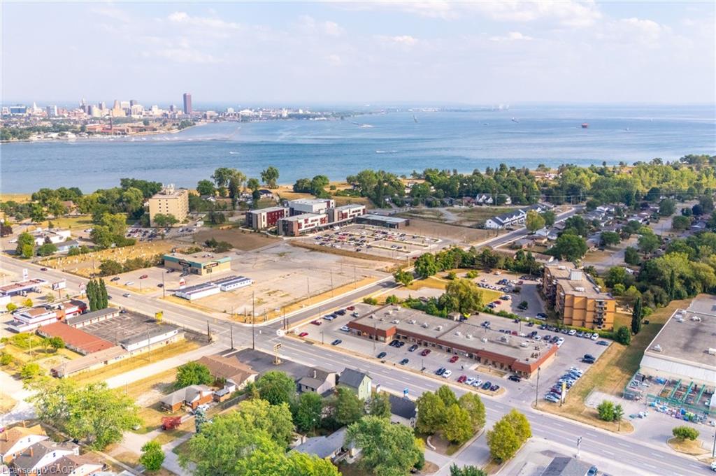 233 Garrison Road Property Photo 32