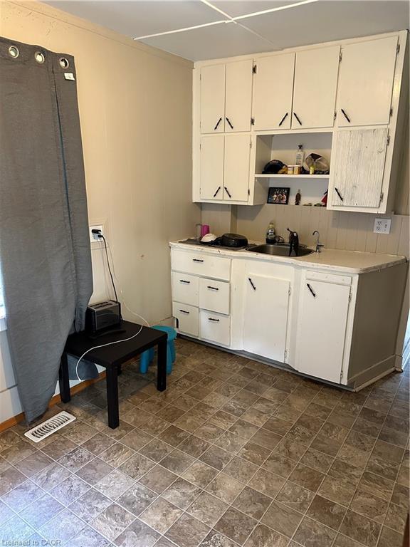 64 Frederick Street Property Photo 4