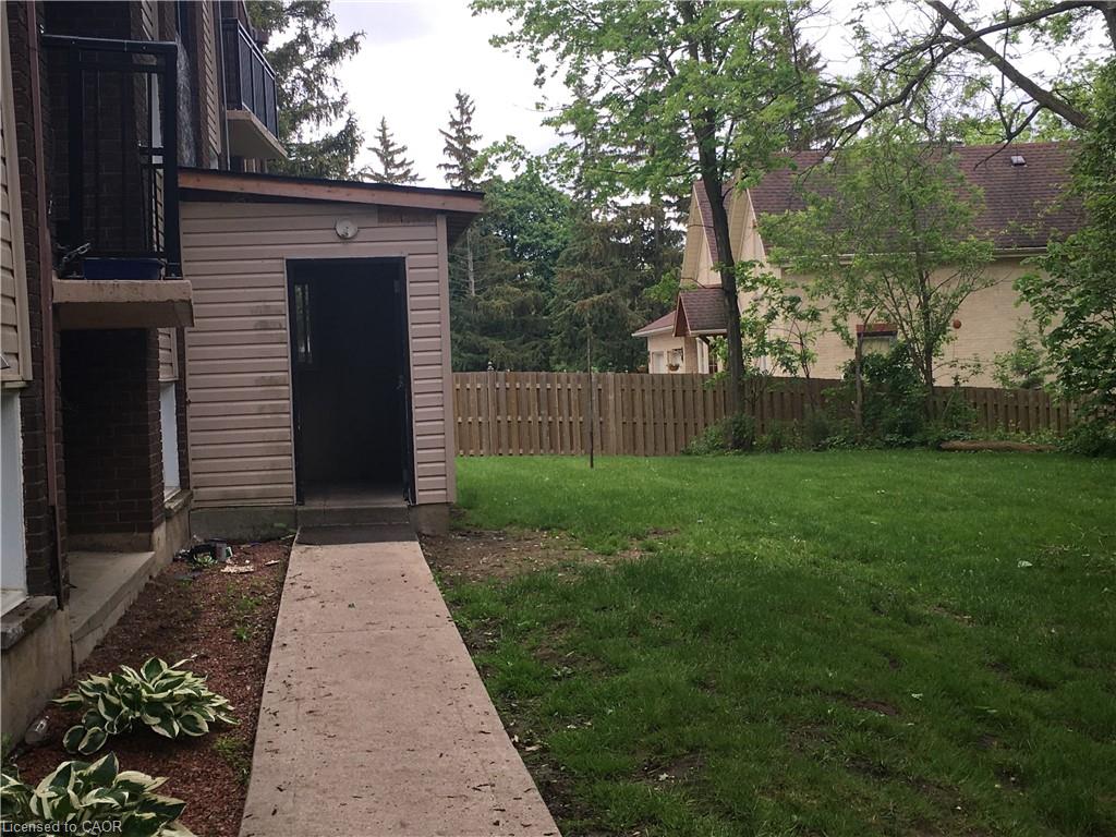 3-154 Elgin Street N Property Photo 5