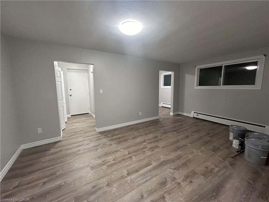 3-154 Elgin Street N Property Photo 9