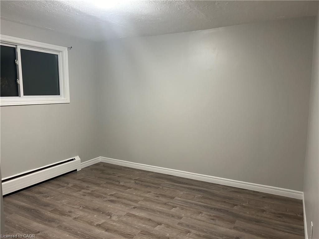 3-154 Elgin Street N Property Photo 10