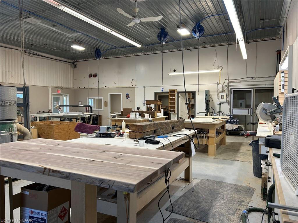 101 Donly Drive S Property Photo 7