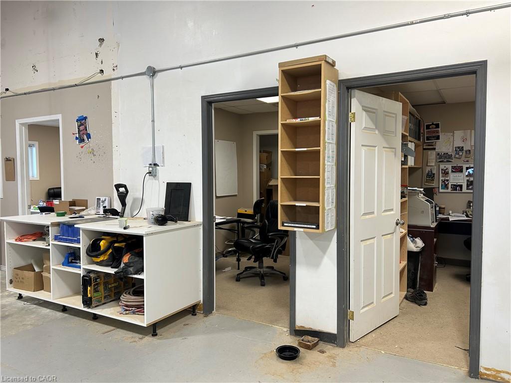 101 Donly Drive S Property Photo 10