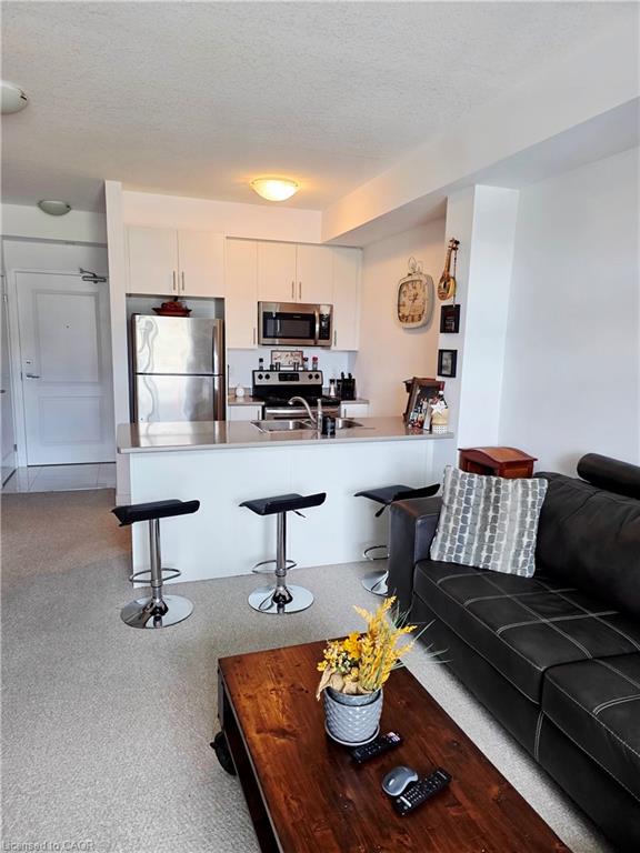 307-125 Shoreview Place Property Photo 4