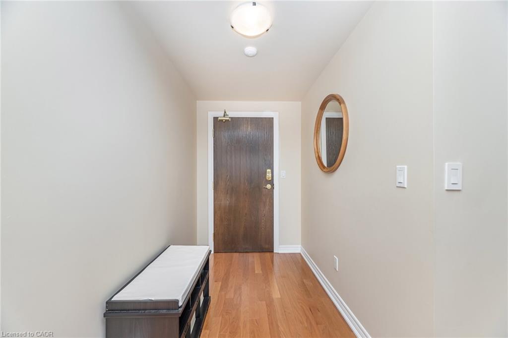 204-77 Governors Road Property Photo 6