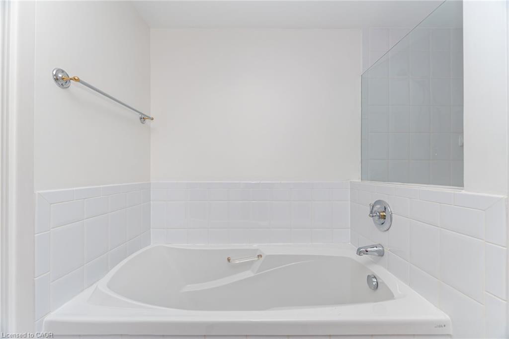 204-77 Governors Road Property Photo 19