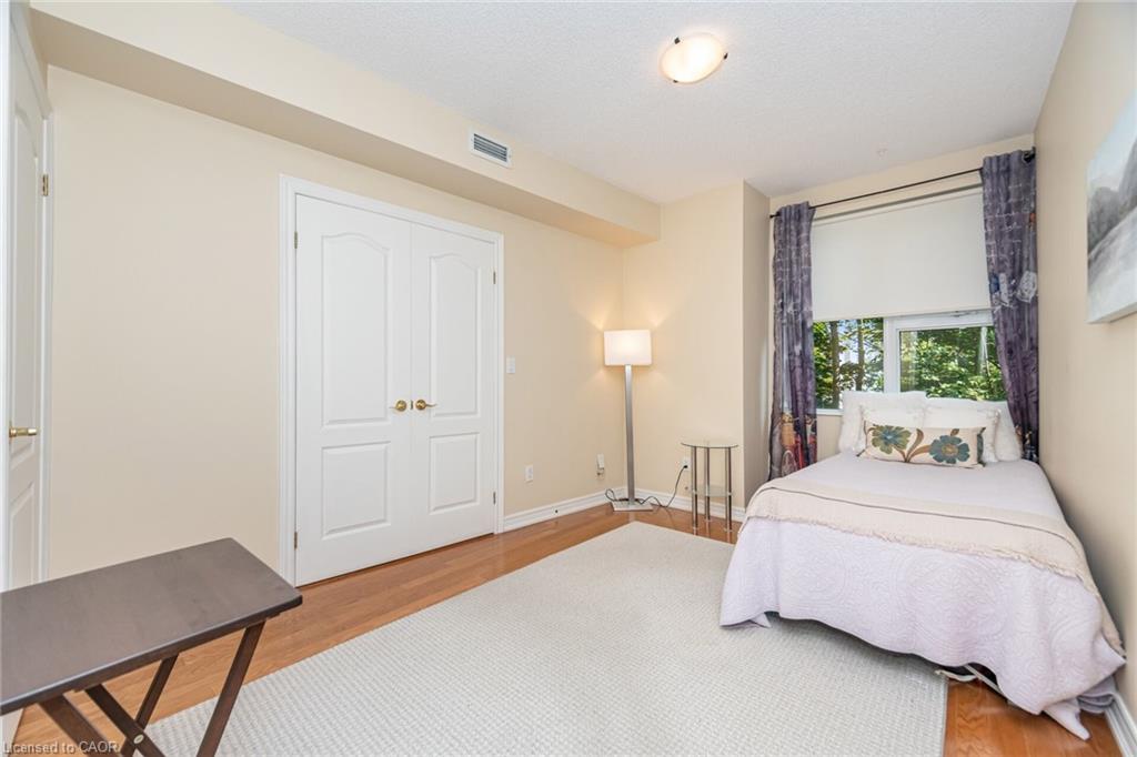 204-77 Governors Road Property Photo 21