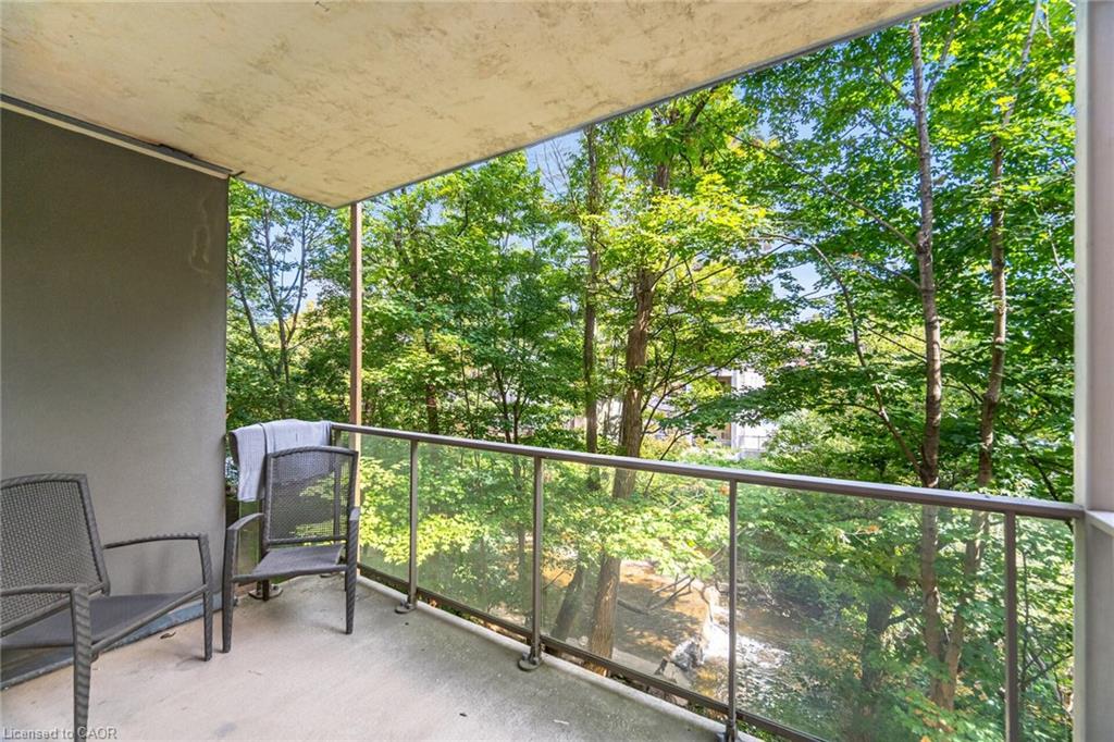 204-77 Governors Road Property Photo 26