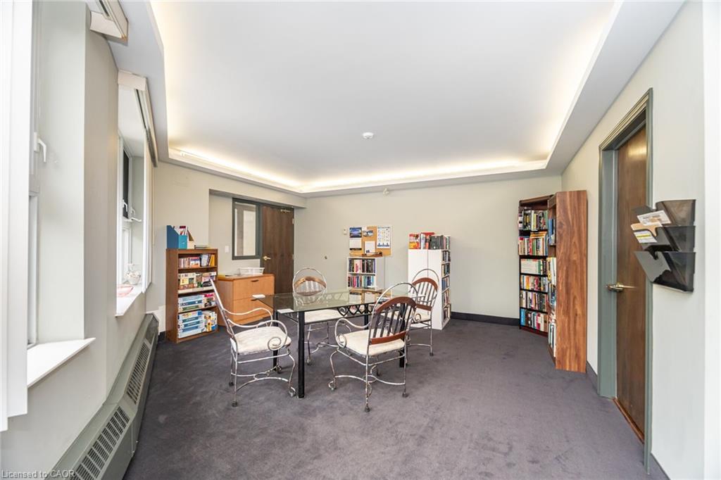 204-77 Governors Road Property Photo 31