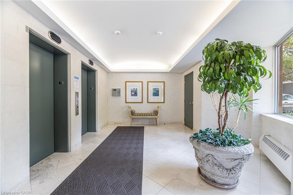 204-77 Governors Road Property Photo 34