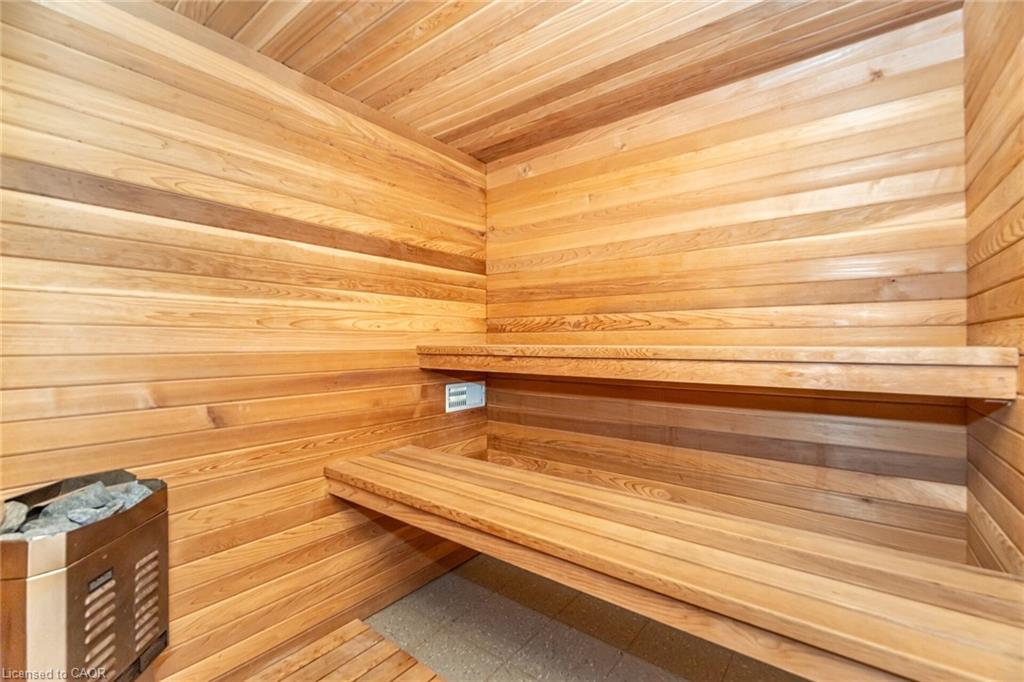 204-77 Governors Road Property Photo 37