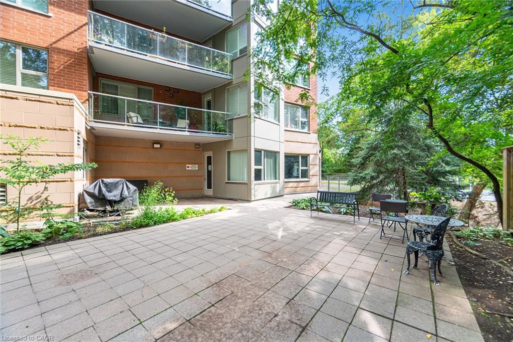 204-77 Governors Road Property Photo 41