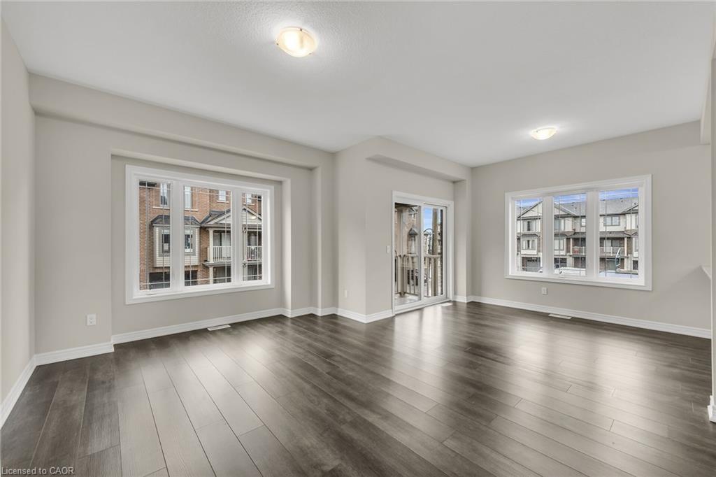 32-19 Picardy Drive Property Photo 16