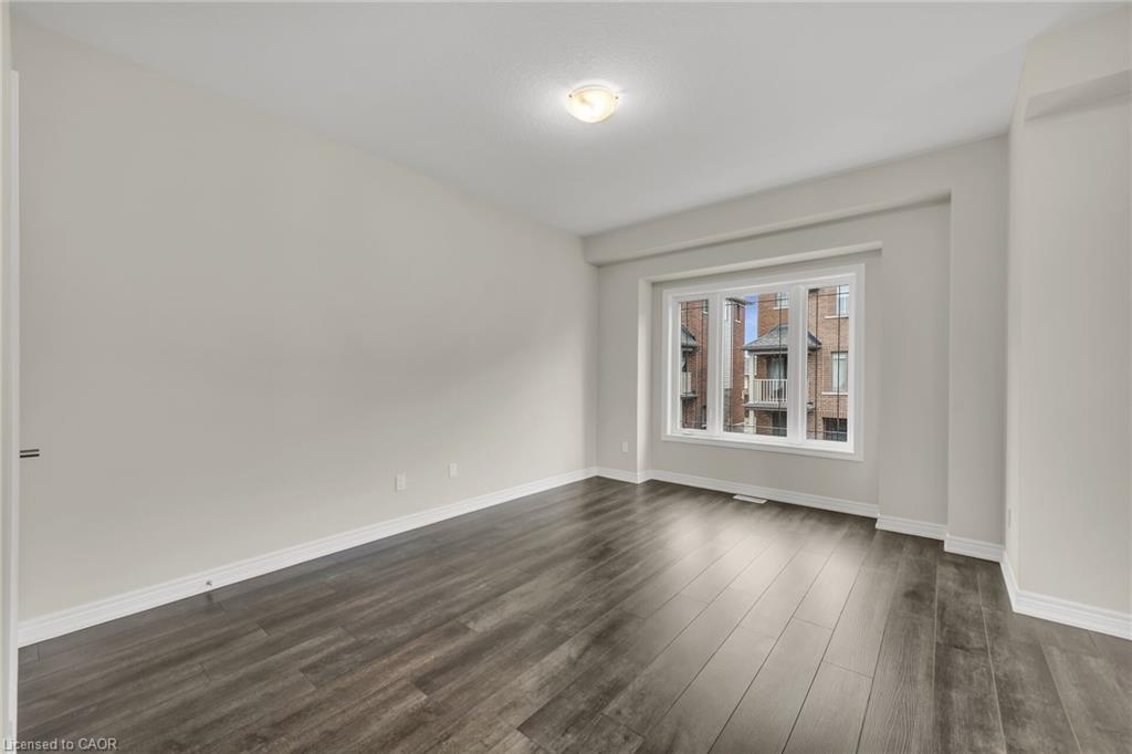 32-19 Picardy Drive Property Photo 18