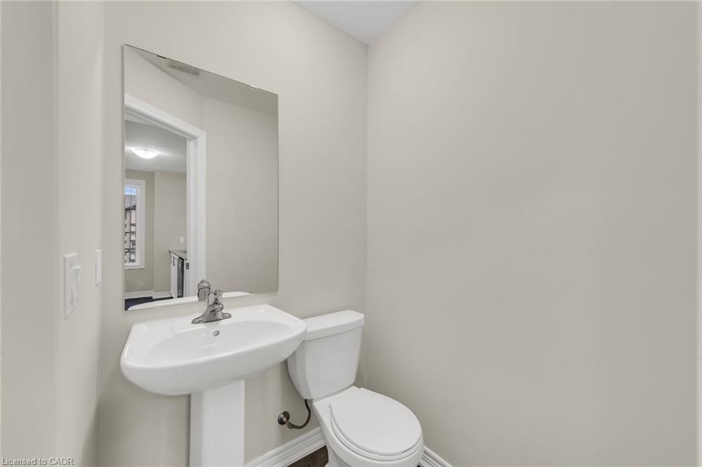 32-19 Picardy Drive Property Photo 23