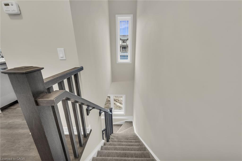 32-19 Picardy Drive Property Photo 26