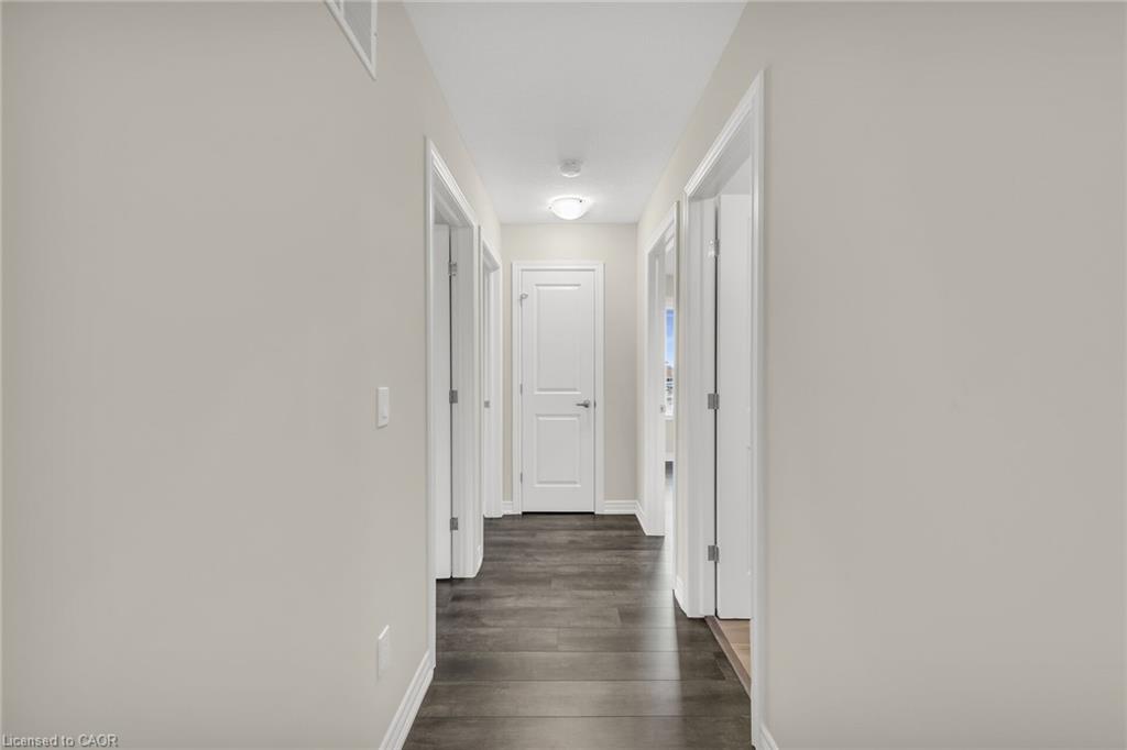 32-19 Picardy Drive Property Photo 28