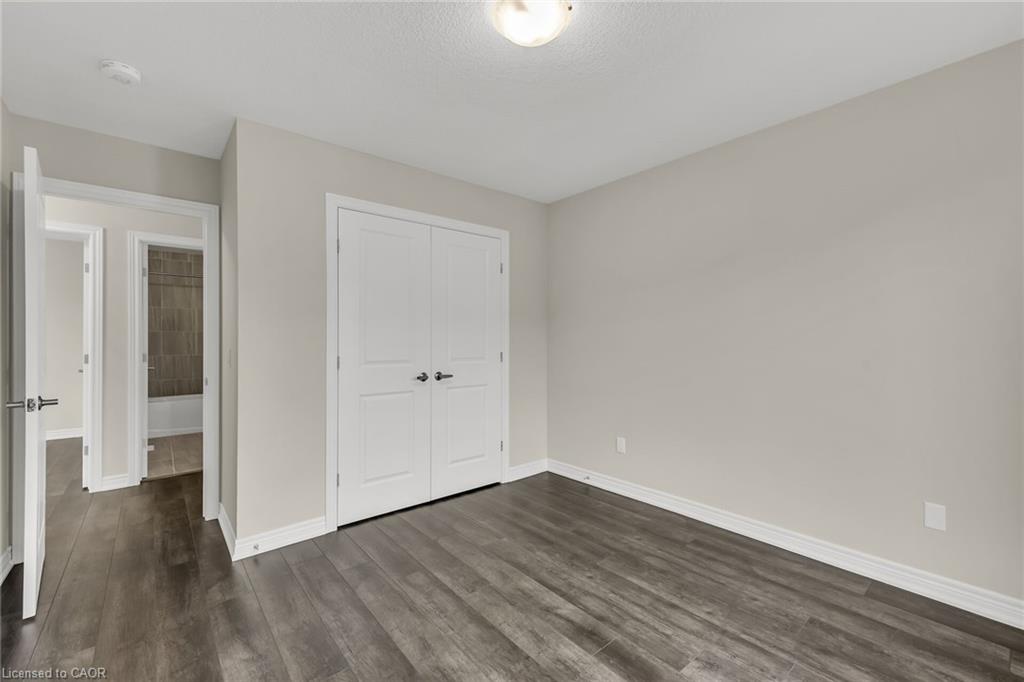 32-19 Picardy Drive Property Photo 31