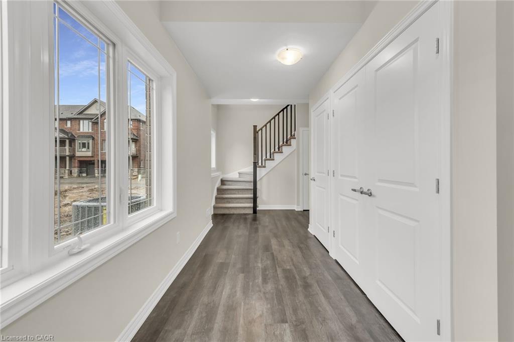 32-19 Picardy Drive Property Photo 37