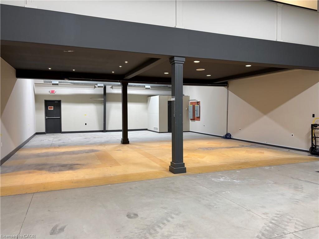 1177 King Road Property Photo 16