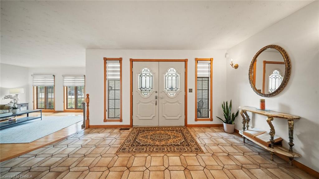 90 North Park Street Property Photo 9