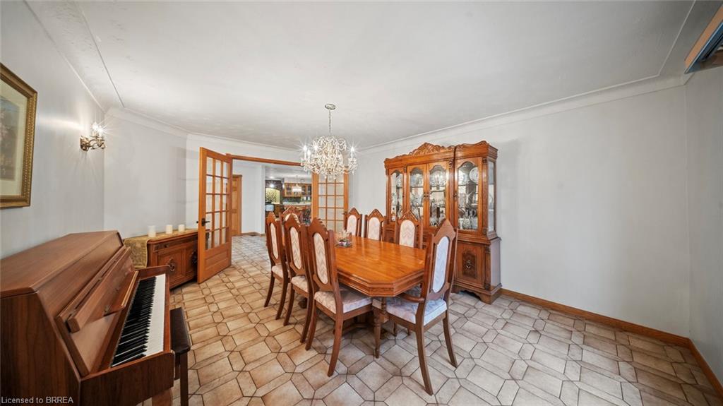 90 North Park Street Property Photo 15