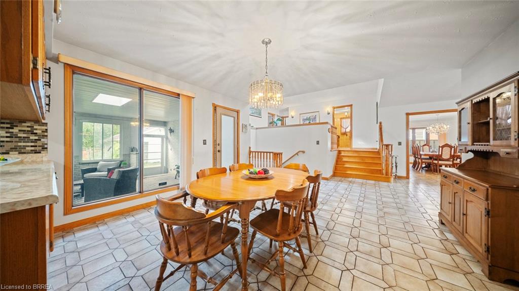 90 North Park Street Property Photo 17