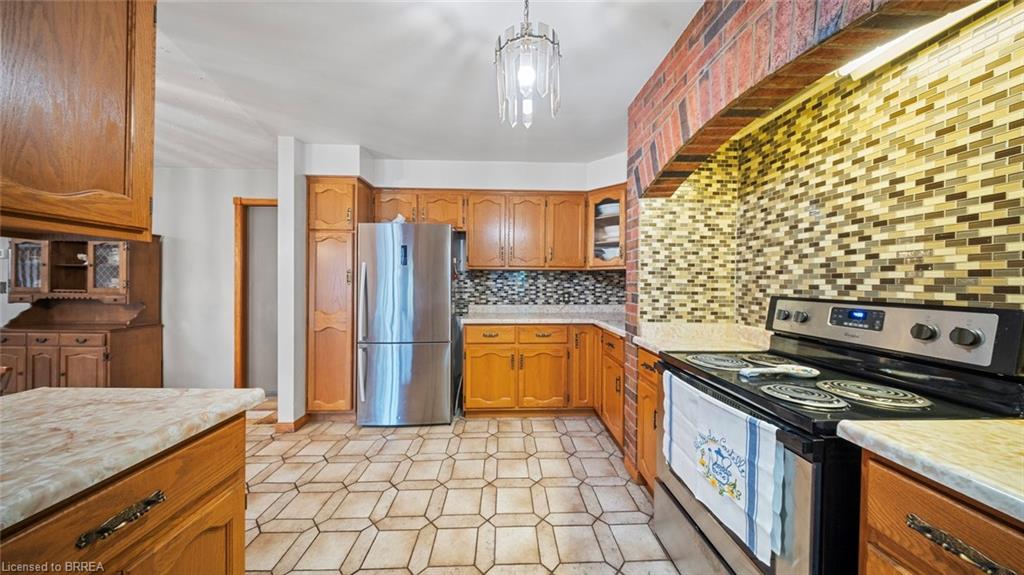 90 North Park Street Property Photo 21