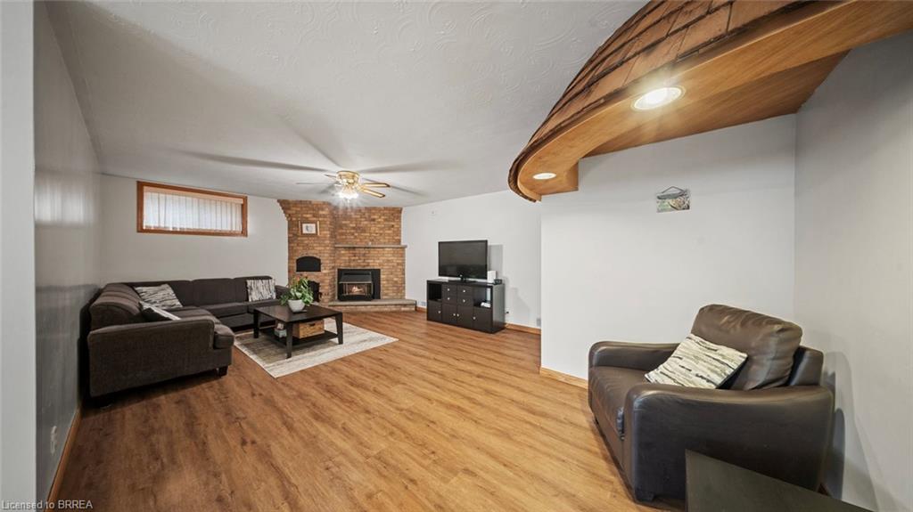 90 North Park Street Property Photo 35