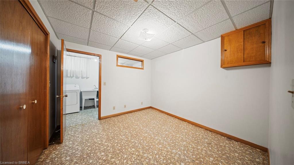 90 North Park Street Property Photo 38