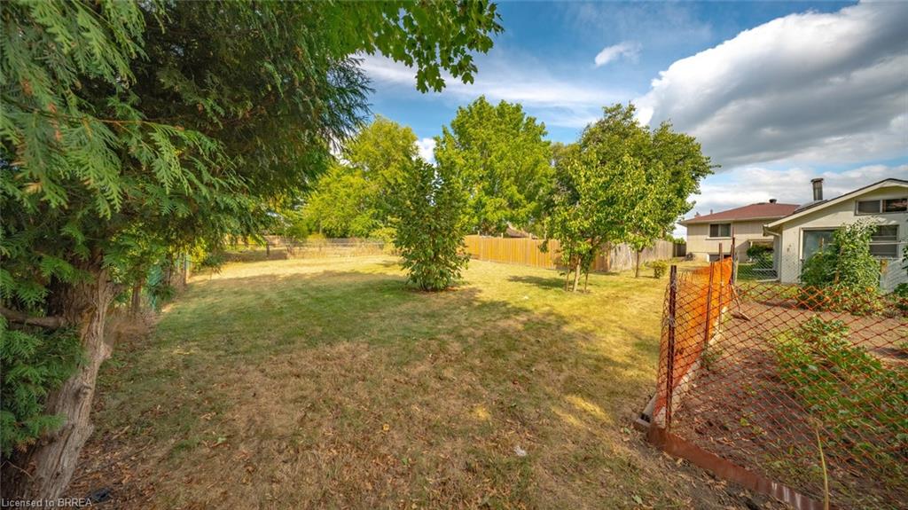 90 North Park Street Property Photo 45