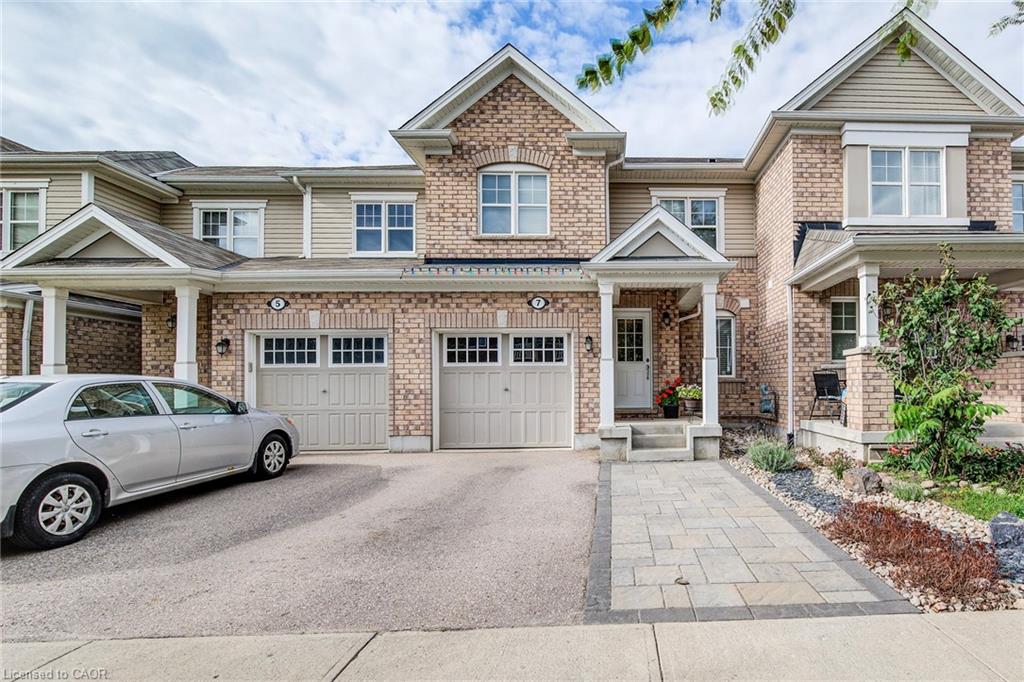 7 Stratus Street Property Photo 1